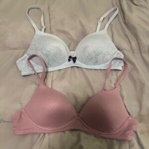 Victoria’s Secret bras 36A